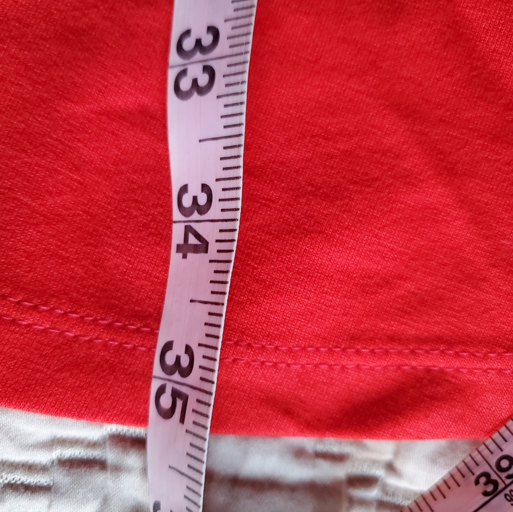 Red dress. Short sleeve. Straight cut. NWT. Medium - Picture 10 of 10